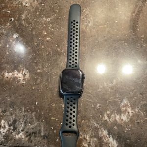 Nike Apple Watch